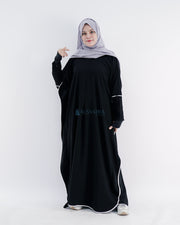 Abaya Syari Farasha Stripe Bisban Putih Zipper Jetblack Alsyahra Exclusive
