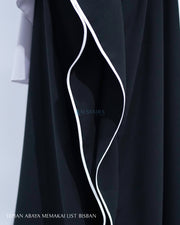 Abaya Syari Farasha Stripe Bisban Putih Zipper Jetblack Alsyahra Exclusive